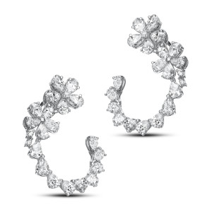Luxury 18KT 7.66 CT Diamond Earrings Luxury 18KT 7.66 CT Diamond Earrings