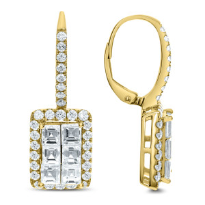 18KT 3.27 CT Diamond Princess Cluster Dangle Earrings 18KT 3.27 CT Diamond Princess Cluster Dangle Earrings