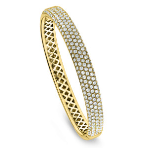 18KT 4.19 CT Diamond Multi Row Bangle 18KT 4.19 CT Diamond Multi Row Bangle