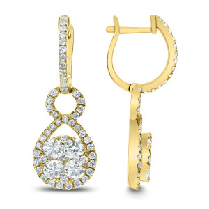18KT 2.60 CT Diamond Eight Shape Earrings 18KT 2.60 CT Diamond Eight Shape Earrings